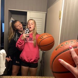 Meet your Posher, Jocelyn